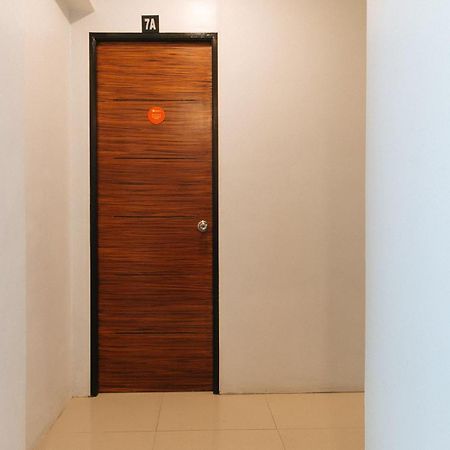 Reddoorz Near Quiapo Church Manila Exterior photo